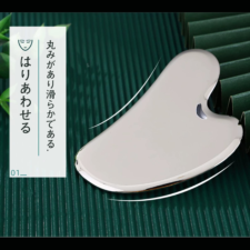 Smato かっさ カッサ プレート テラヘルツ 羽根 顔用 頭皮マッサージ ボディ用 美顔 頭用(銀色 · ハート型)