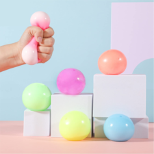 スティッキーボール 5個 6cm 粘着ボール スティッキーウォールボール グレープボール スクイーズボール ストレスリリーフウォータービーズのための感覚